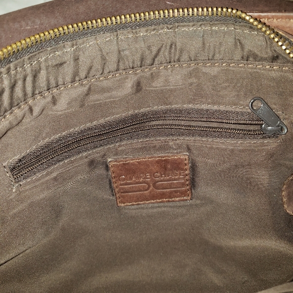 Claire Chase Leather Messenger Bag - Picture 5 of 8
